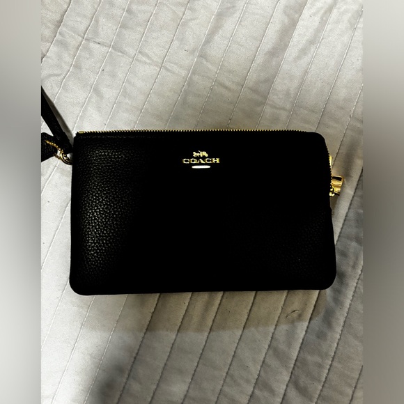 Coach Wristlet - Picture 1 of 1